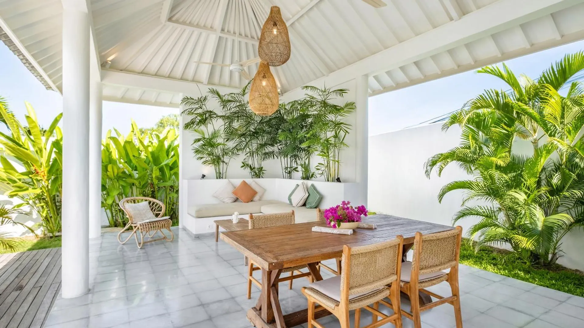 Bingin Beach Villa - 2 Br Uluwatu